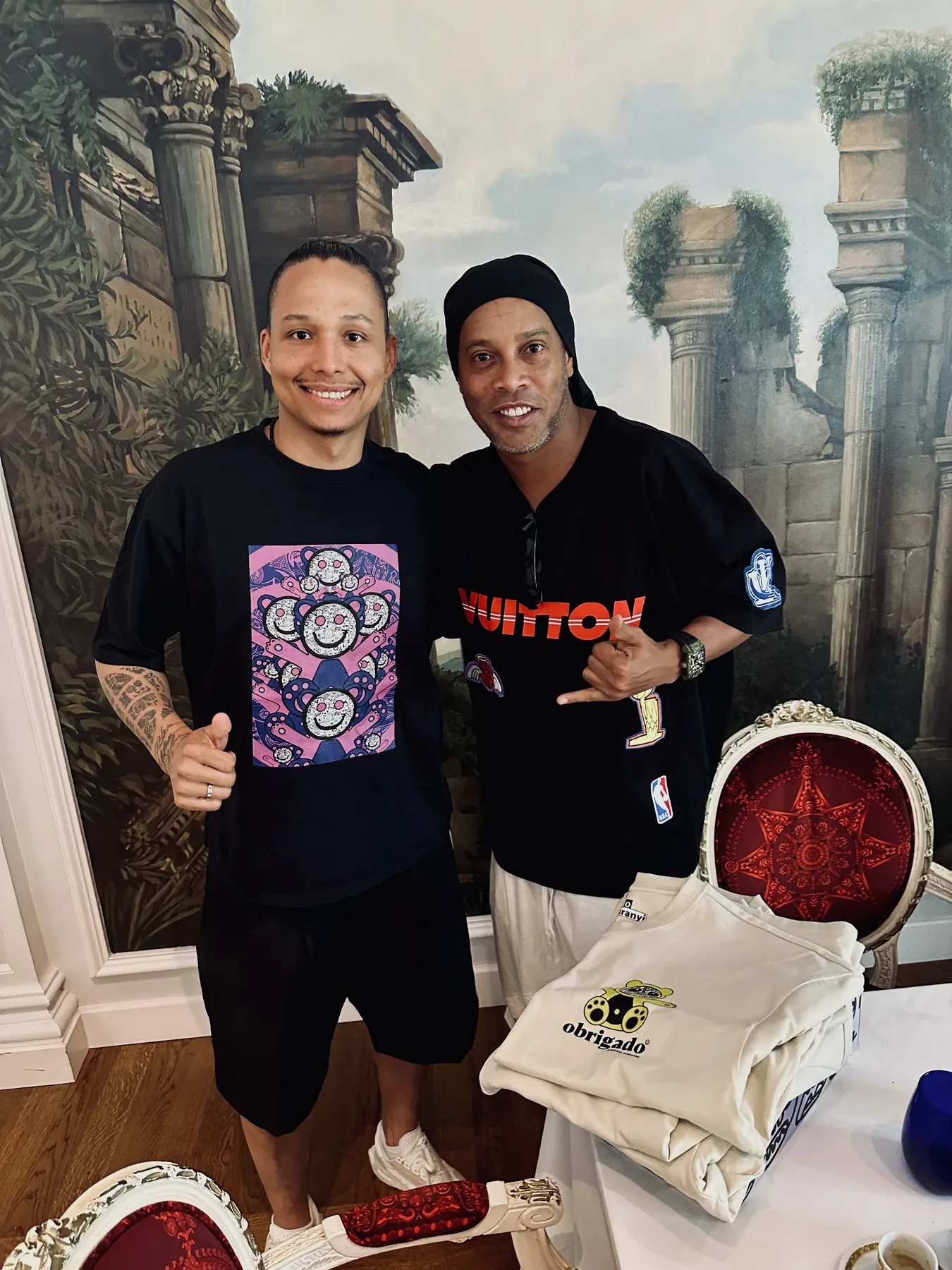 RONALDINHO Kollaboration mit Romulo Kuranyi
